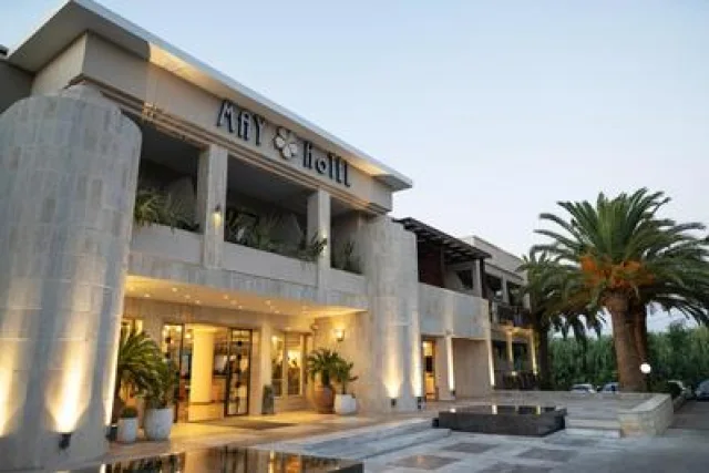May Beach Hotel