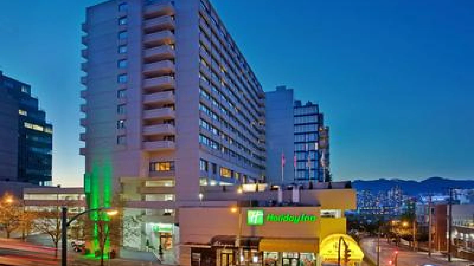 Holiday Inn Vancouver Centre by IHG