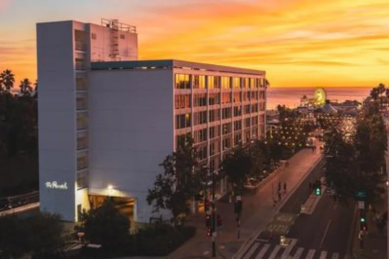 The Pierside Santa Monica