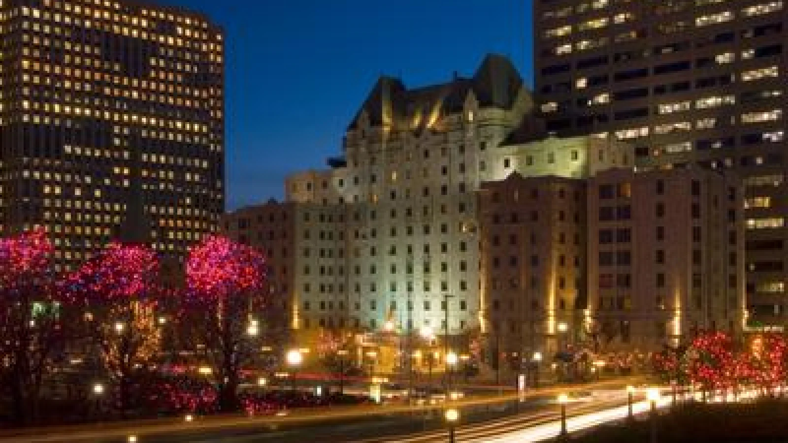 Lord Elgin Hotel