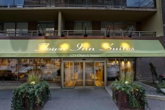 Town Inn Suites Hotel