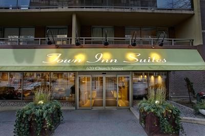 Town Inn Suites Hotel