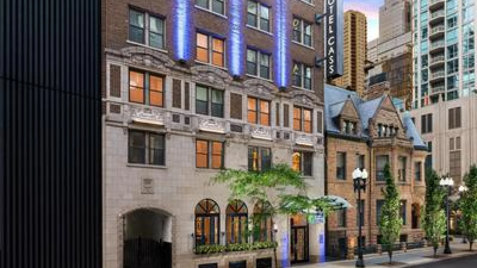 Holiday Inn Express Chicago - Magnificent Mile by IHG