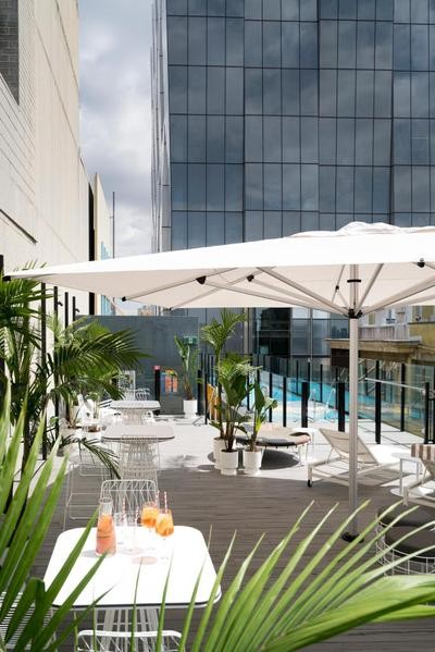 Adelphi Hotel