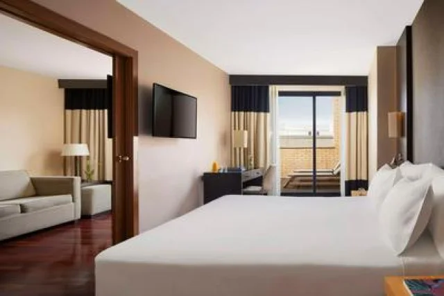 iStay by NH Ciudad de Valencia Hotel