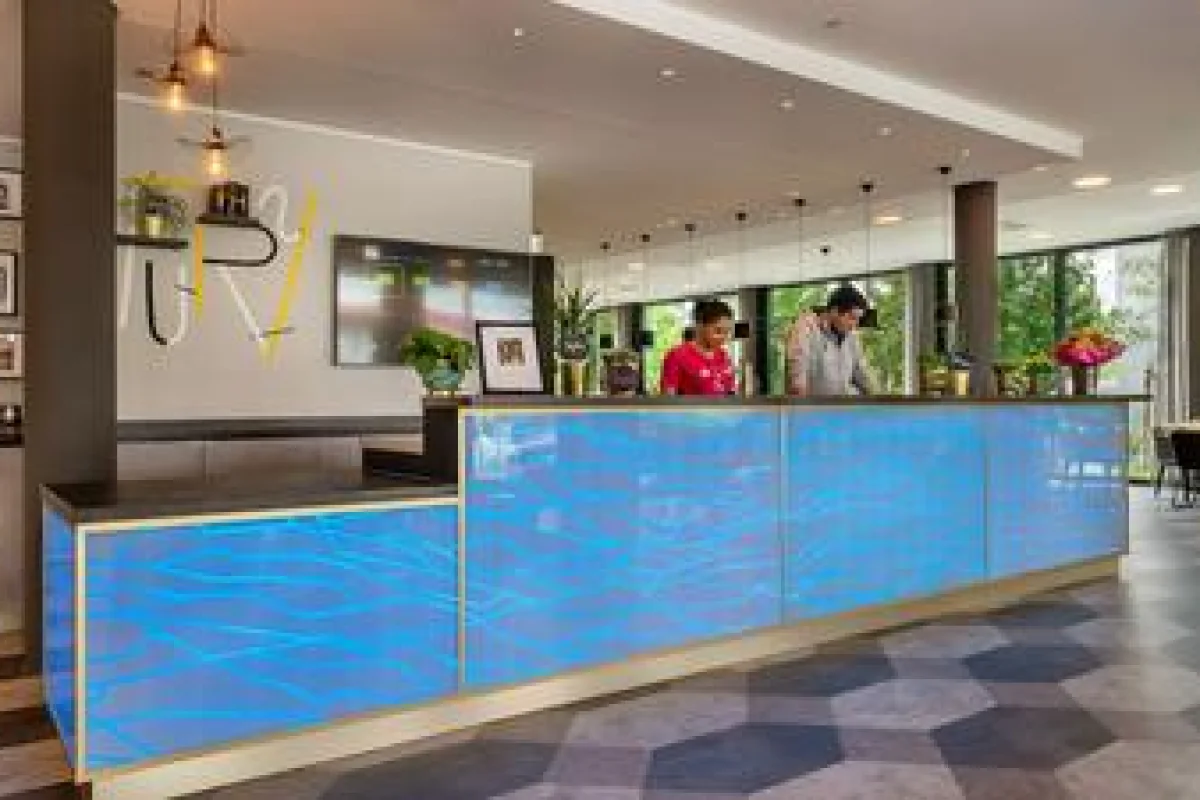 Holiday Inn - the niu, Fury Aschheim Messe by IHG