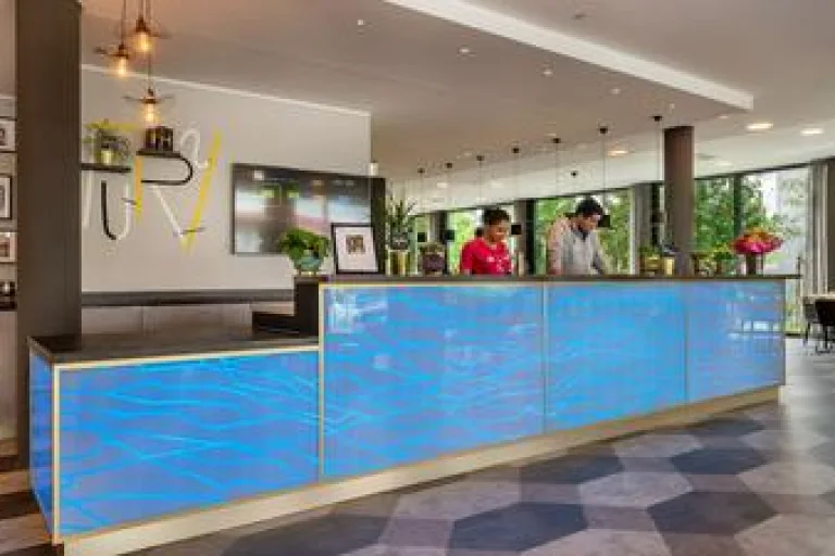Holiday Inn - the niu, Fury Aschheim Messe by IHG