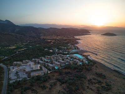 Rocrita Lifestyle Beach Resort