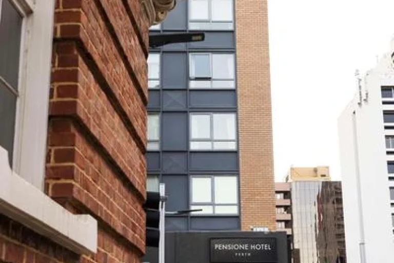 Pensione Hotel Perth