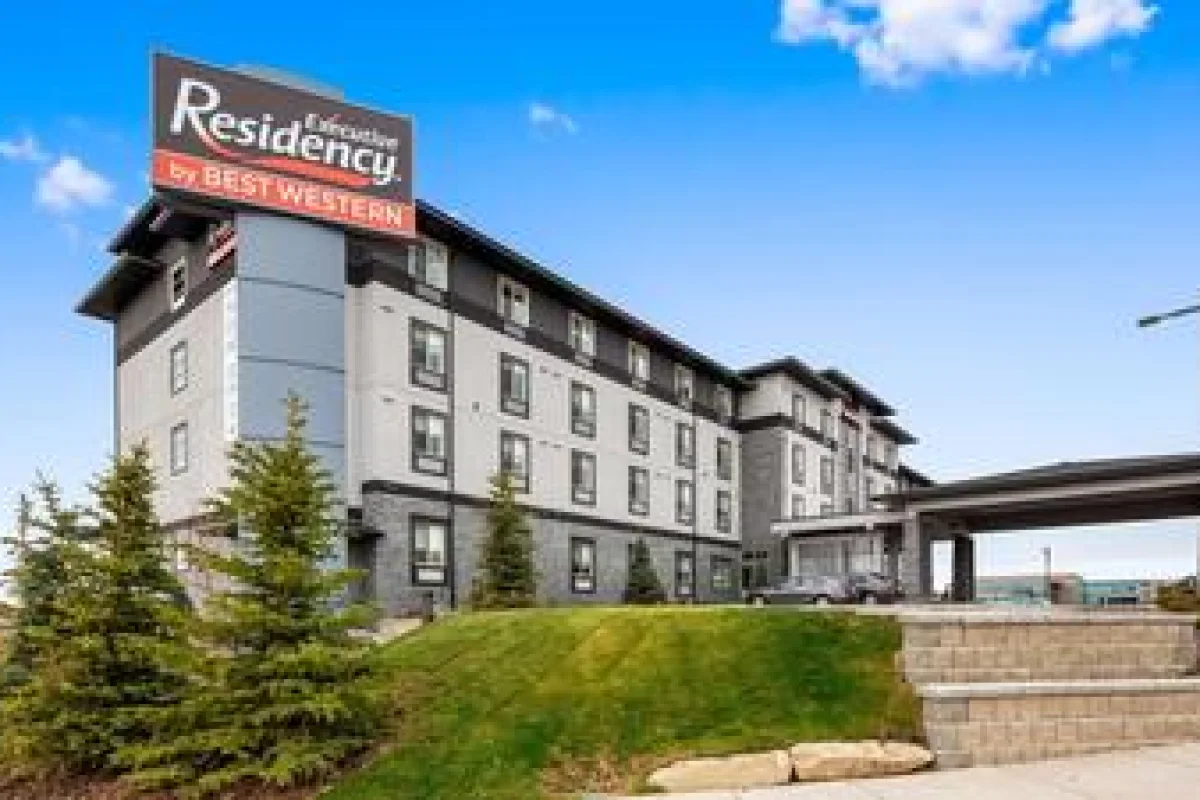 Executive Residency by Best Western Calgary City View North