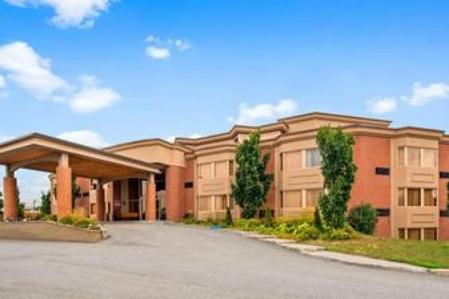 Best Western Laval-Montreal & Conference Centre