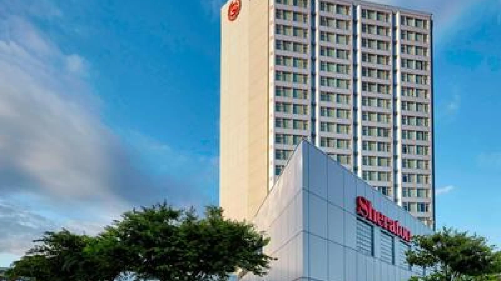 Sheraton Vancouver Guildford Hotel