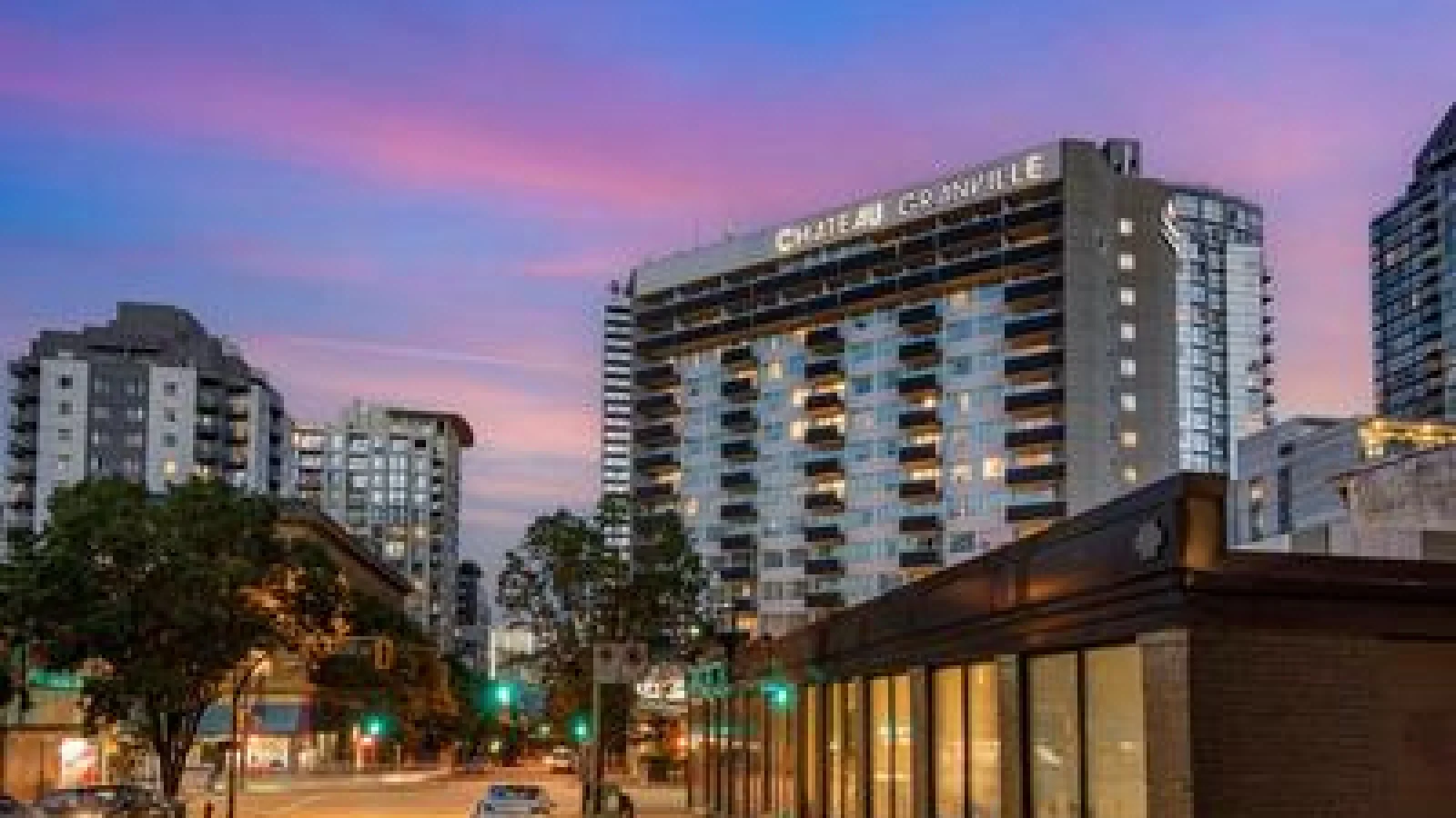Best Western Premier Chateau Granville Hotel & Suites & Conference Centre