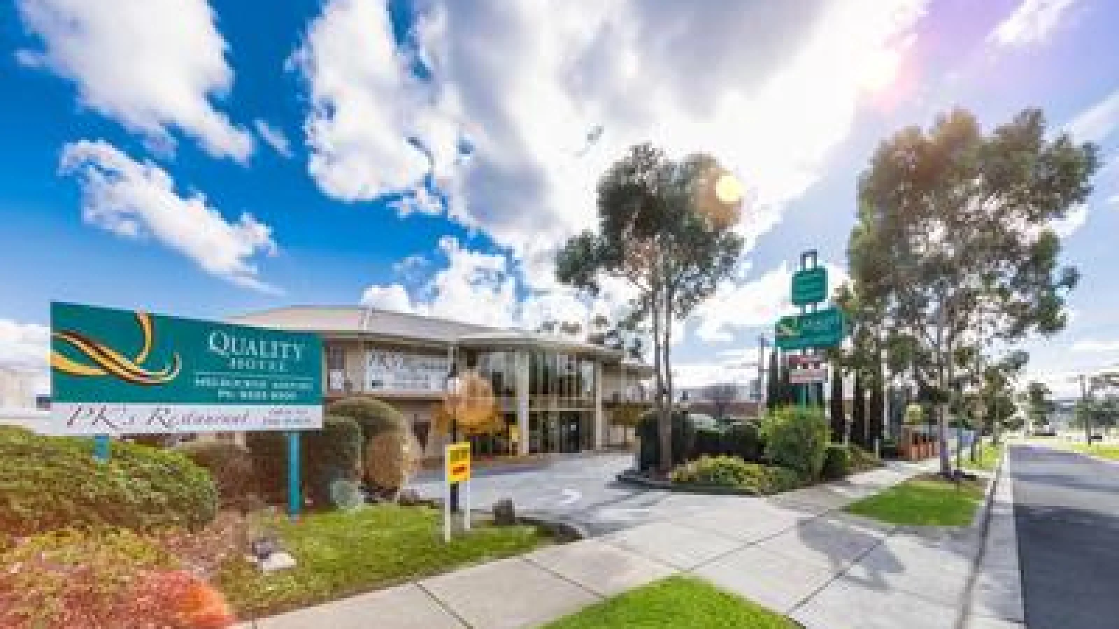Quality Hotel Melbourne Airport