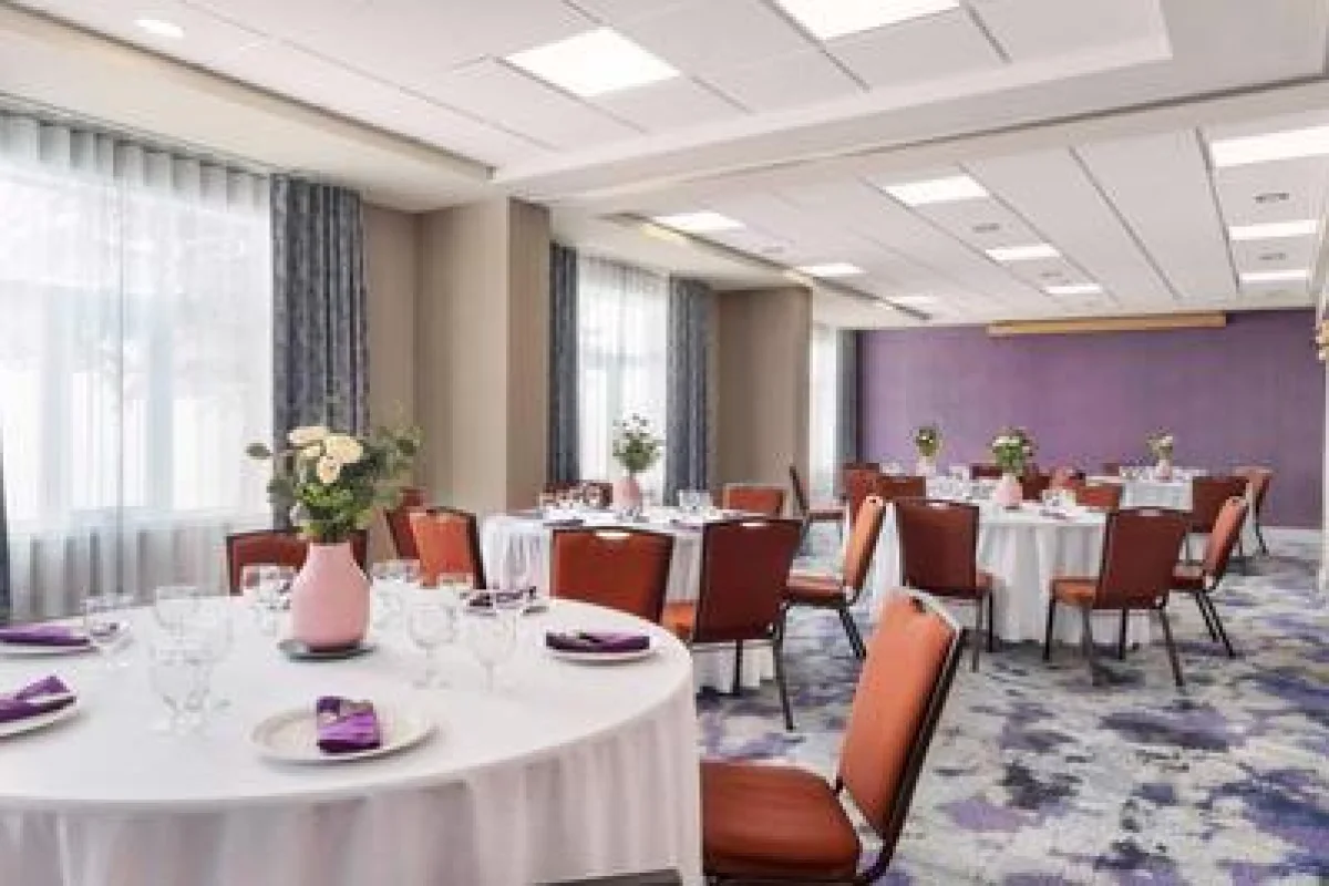 Hilton Garden Inn Calgary Airport