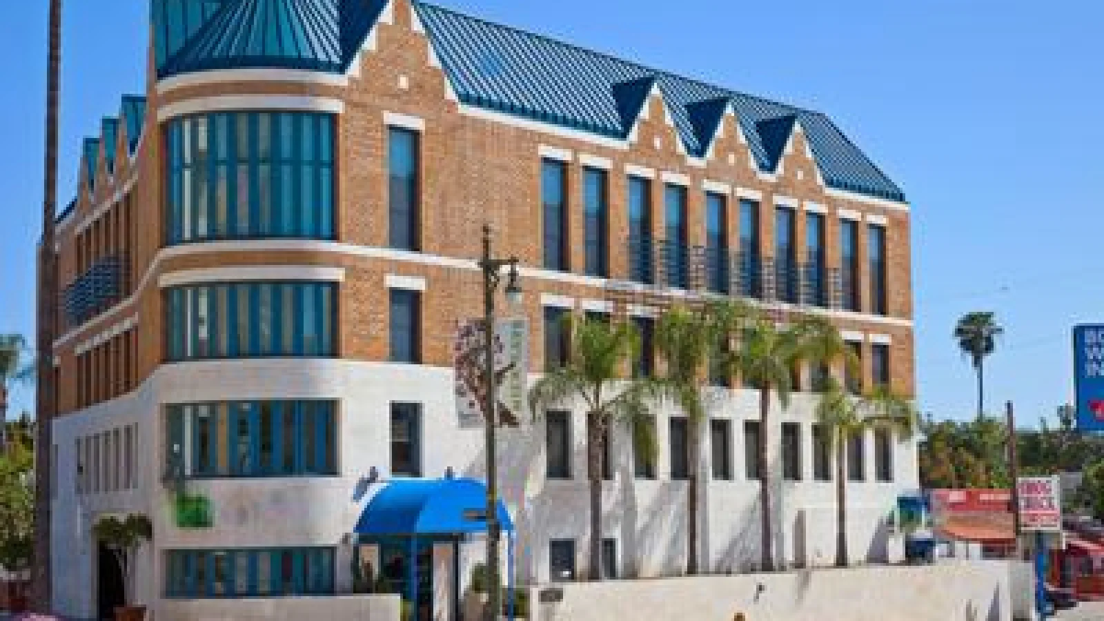 Century Park Hotel LA