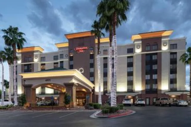 Hampton Inn Tropicana