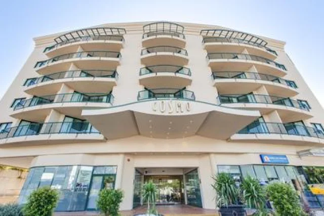 Cosmo Apartment Hotel