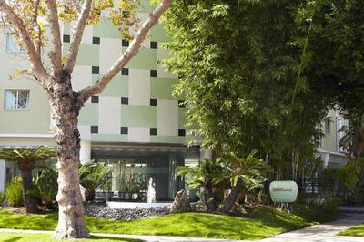 Avalon Hotel Beverly Hills, a Member of Design Hotels