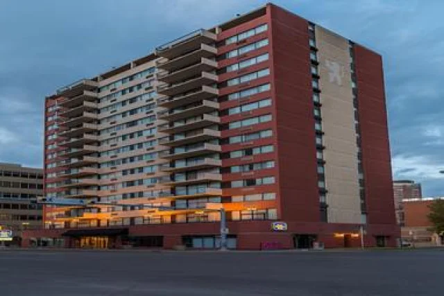 Best Western Plus Suites Downtown