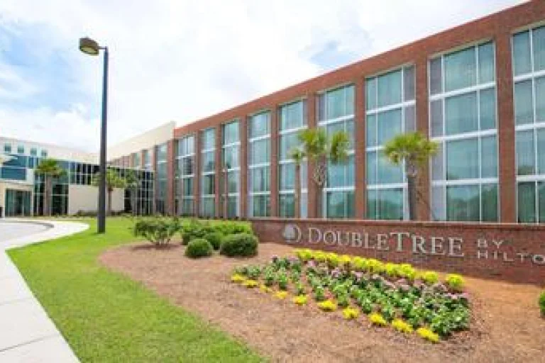 DoubleTree Hotel & Suites Charleston Airport
