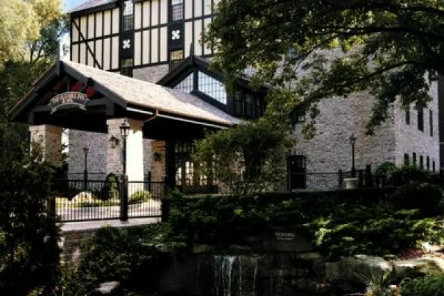 Old Mill Toronto Hotel