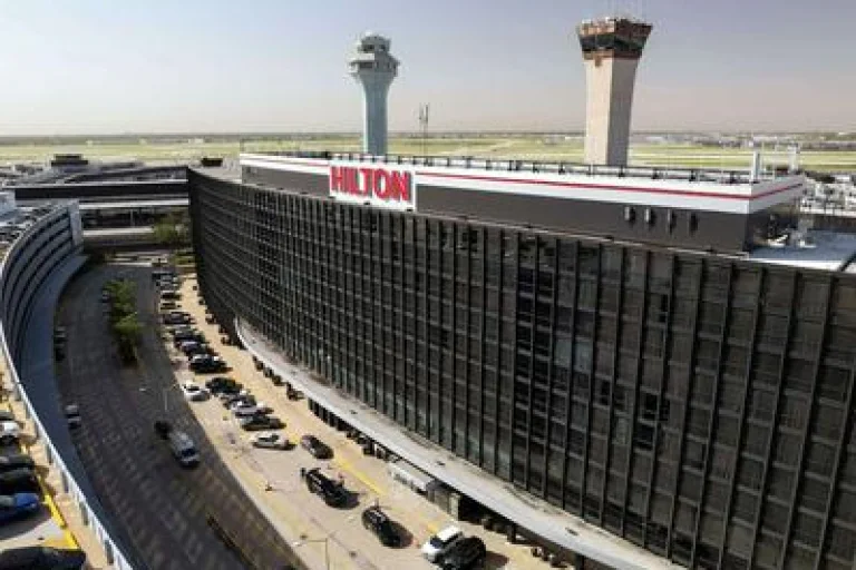 Hilton Chicago O'Hare Airport