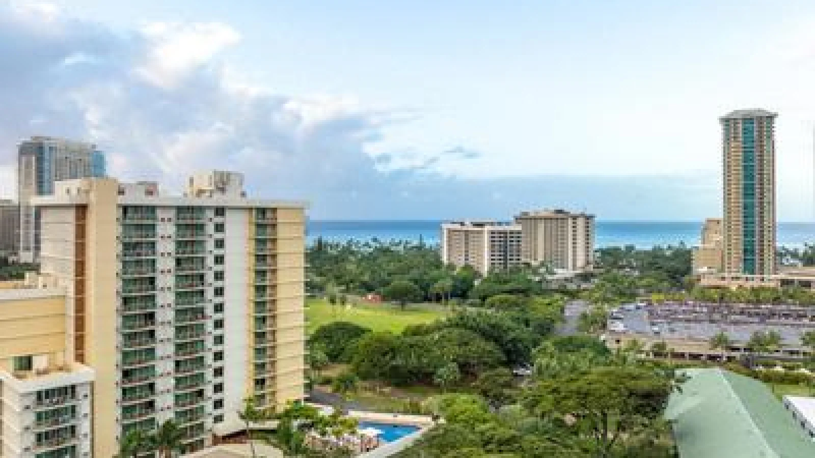 Luana Waikiki Hotel & Suites