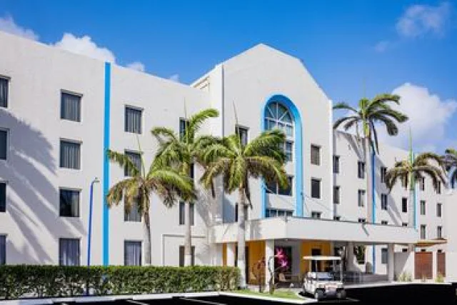 TRYP by Wyndham Aruba