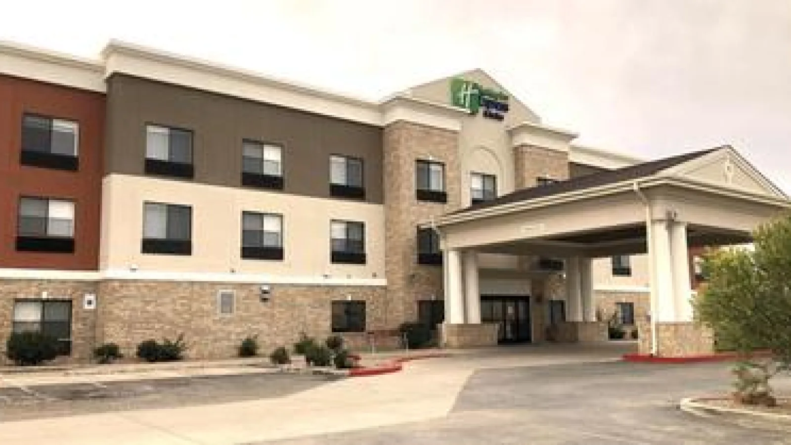 Holiday Inn Express Hotel & Suites Las Vegas NM by IHG