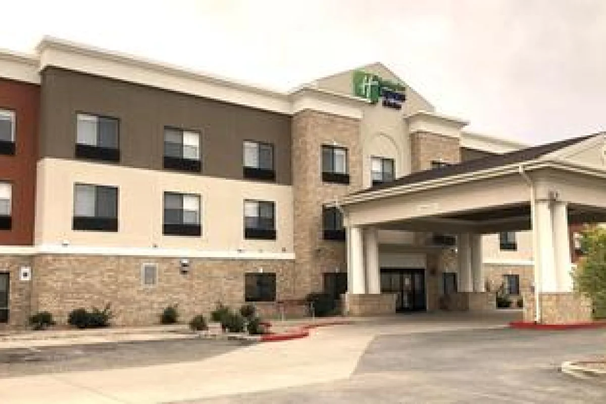 Holiday Inn Express Hotel & Suites Las Vegas NM by IHG