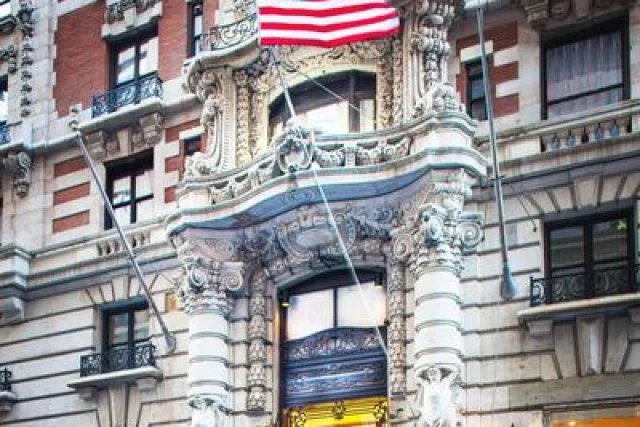 The Hotel at Fifth Avenue