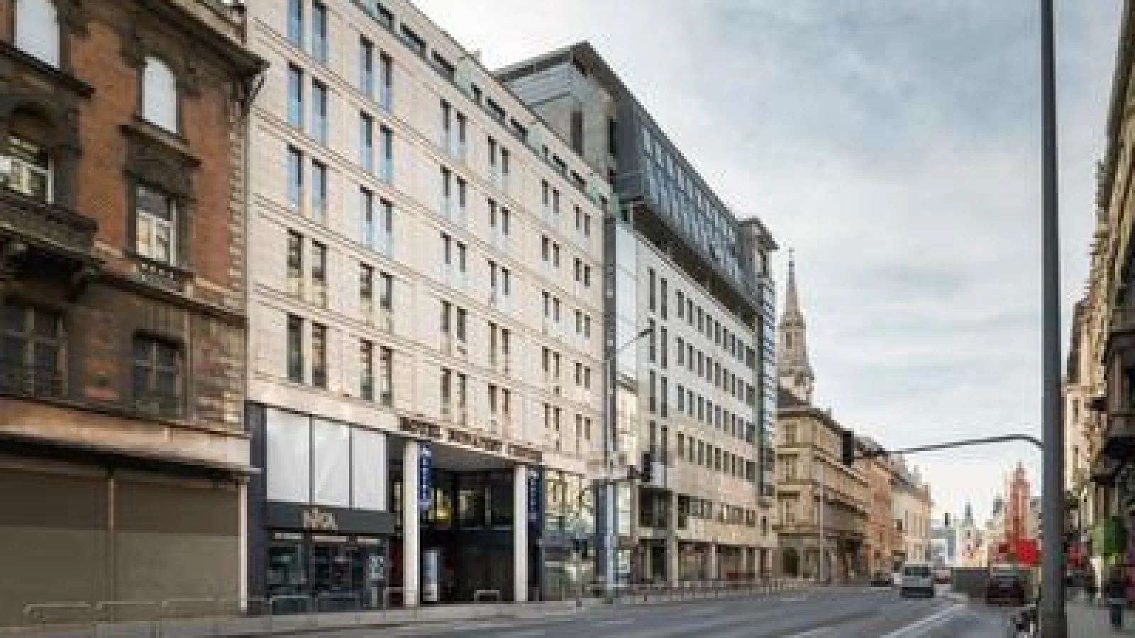 Exe Budapest Center