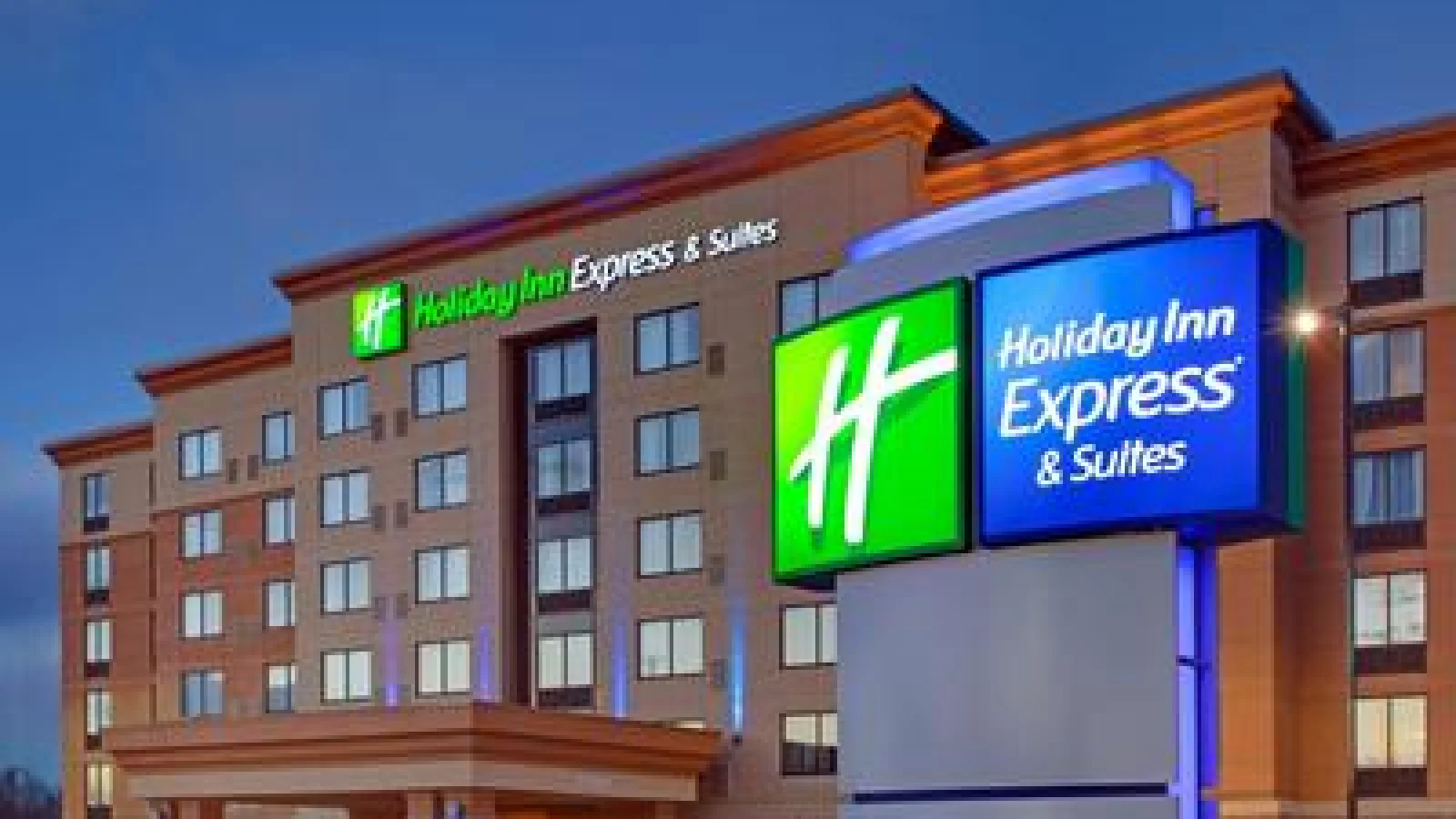 Holiday Inn Express & Suites Ottawa West - Nepean by IHG