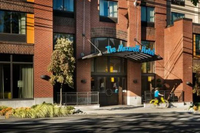 Staypineapple, The Maxwell Hotel, Seattle Center Seattle