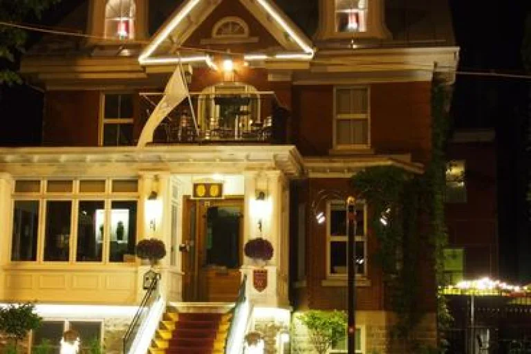 Auberge aux Deux Lions