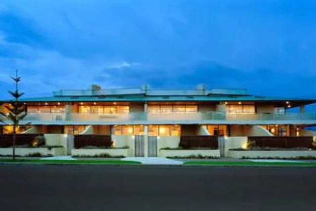 Beach Suites