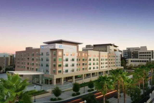Hyatt House LA - University Medical Center