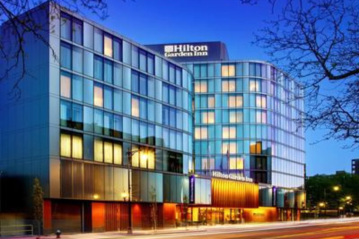 Hilton Garden Inn Boston Brookline, Ma