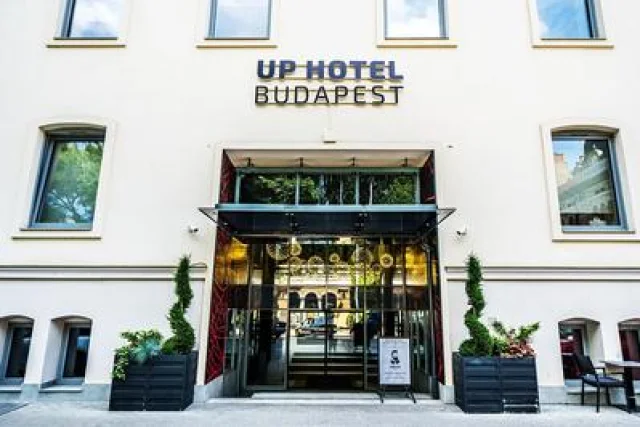 Up Hotel Budapest