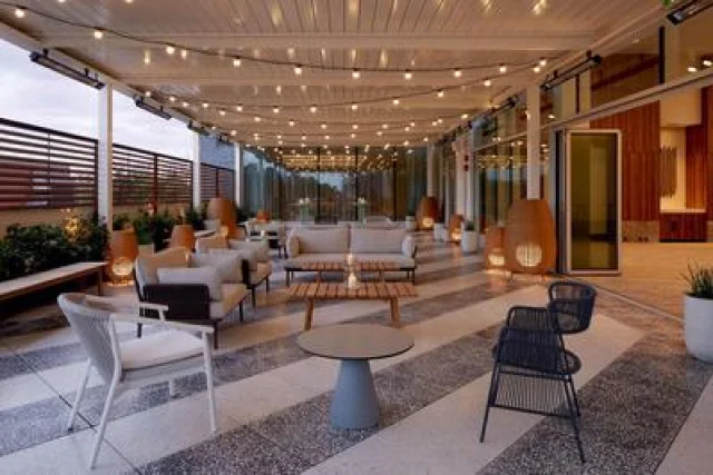 Homewood Suites By Hilton Montreal Midtown