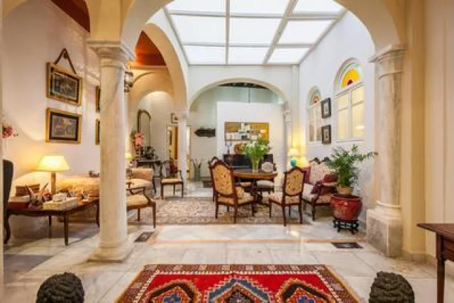 CASA SEÑORIAL EN SEVILLA CENTRO,Calle Mármoles