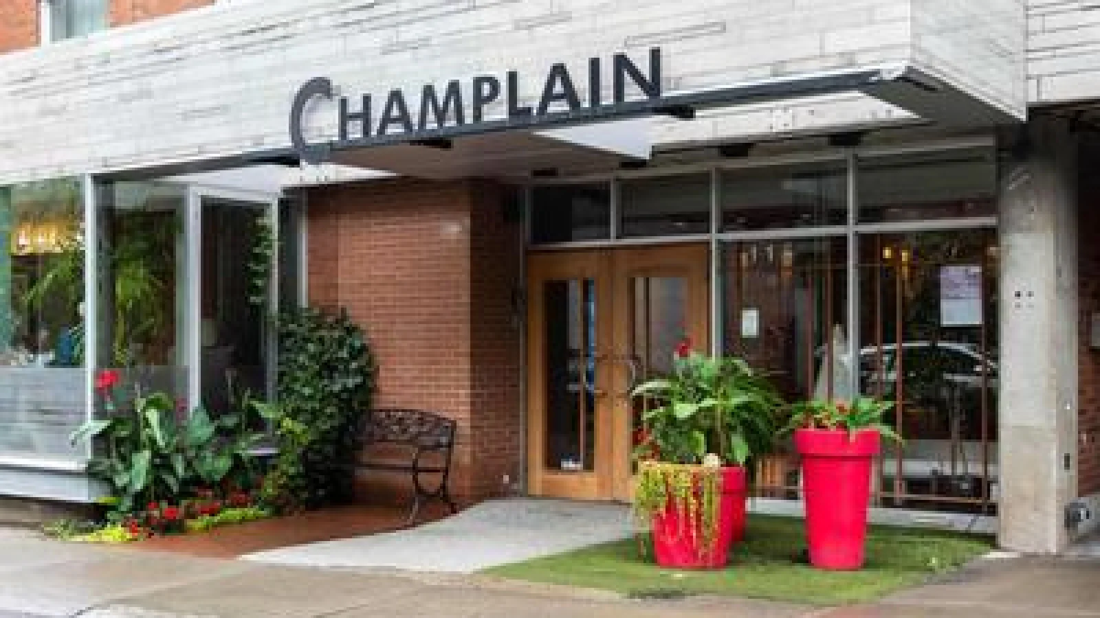 Hotel Champlain
