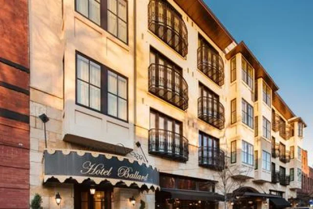 Hotel Ballard