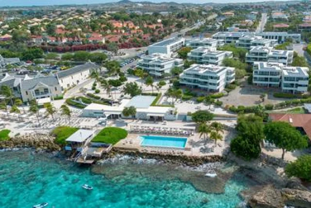 Papagayo Beach Hotel