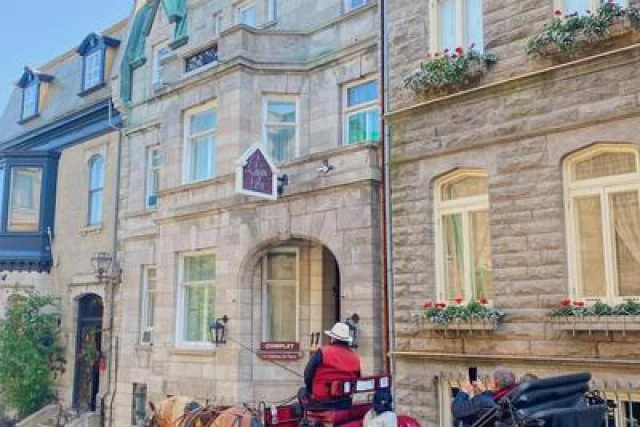 Le Chateau de Pierre