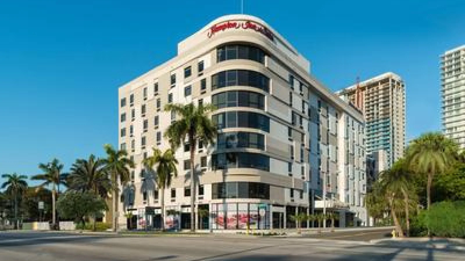 Hampton Inn & Suites Miami Wynwood Design District, FL