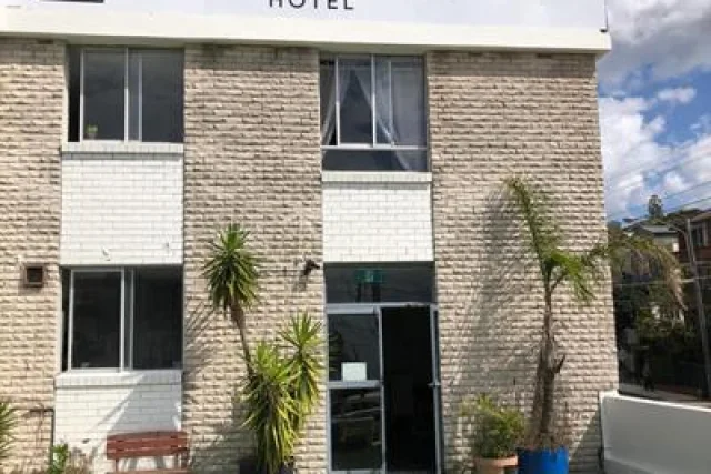 Little Coogee Hotel