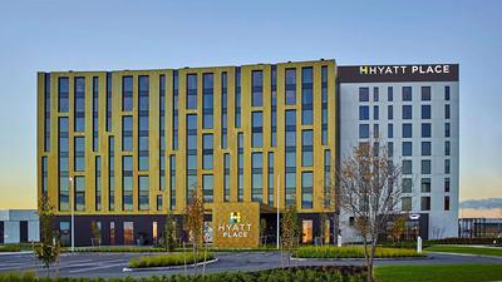 Hyatt Place Melbourne Essendon Fields